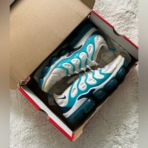 Nike Air Vapormax Plus Blue Force Blue Fury Sneakers